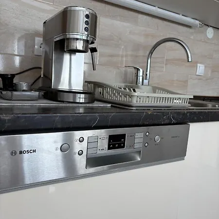 Comfortable & Bright 1-bedroom With Mountain View & Free Parking * Kranj